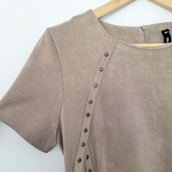 Lord & Taylor Western Shift Dress‎ Faux Suede Tan Gold Studs Short Sleeve Small - Picture 5 of 15